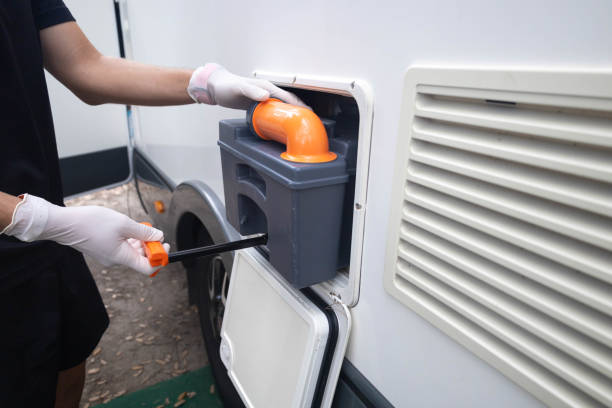 Porta potty delivery and setup in Winnebago, IL